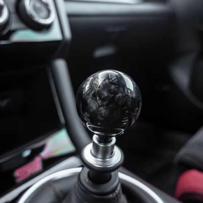 -Car Gear Shift Knob Forged Pattern Carbon Fiber Manual Transmission Shift Head for Most Car Decorations Accessories